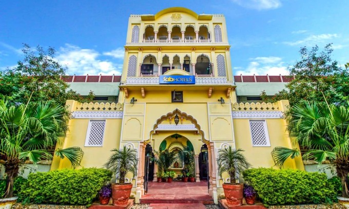 Vidhyadhar Nagar Hotel | 19 m² Hotel ∙ 2 guests