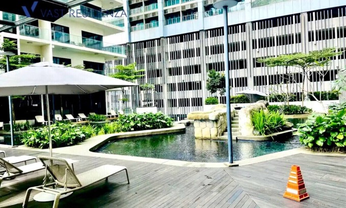 Kuala Lumpur City Centre Apartment | 1BR Suite KLCC View w/Nflx, B-tub & Wtr Dspnser