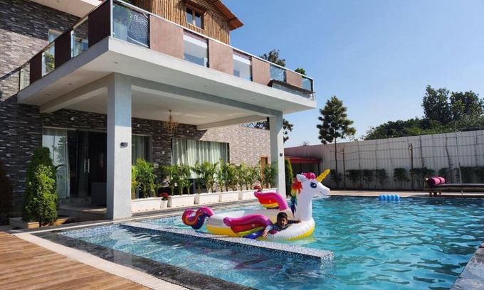Taoru Villa | 2100 m² Villa ∙ 4 bedrooms ∙ 12 guests