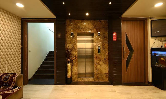 Charbagh Hotel | 220 m² Hotel ∙ 3 guests