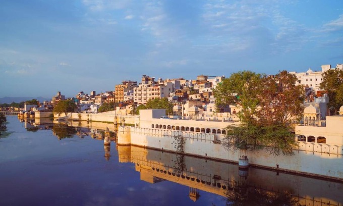 Lake Swaroop Sagar Hotel | 23 m² Hotel ∙ 3 guests