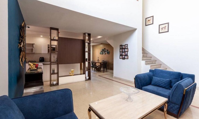 Faridabad House | 235 m² House ∙ 3 bedrooms ∙ 8 guests