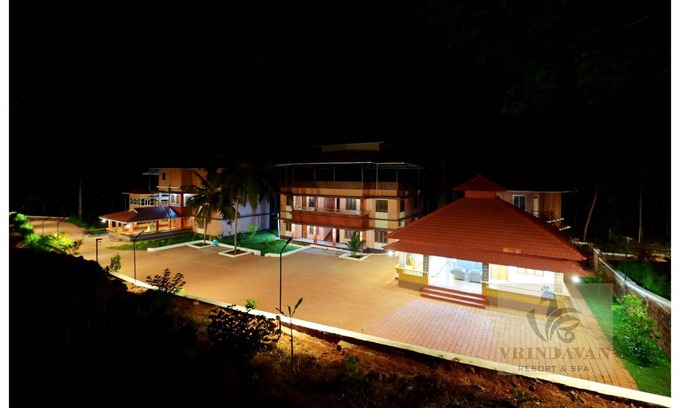 Talipparamba Hotel | 25 m² Hotel ∙ 6 guests