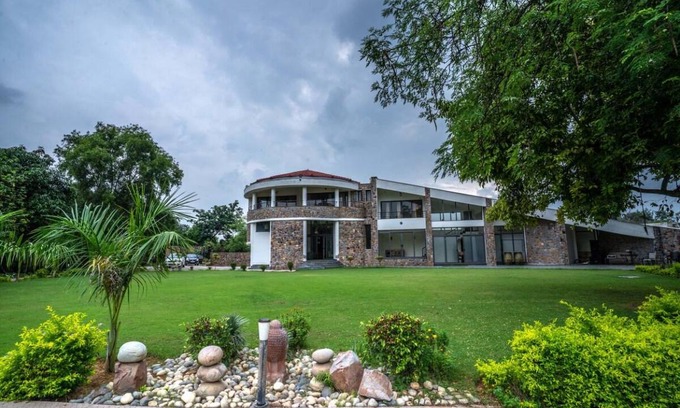 Taoru Villa | 2500 m² Villa ∙ 6 bedrooms ∙ 16 guests