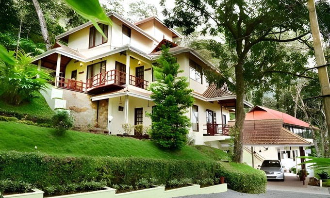 Pallivasal Hotel | 26 m² Hotel ∙ 3 guests
