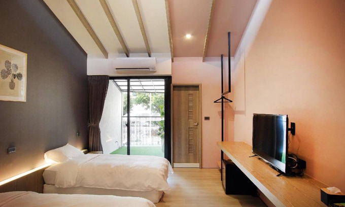 West Central District House | 26 m² House ∙ 1 bedroom ∙ 2 guests