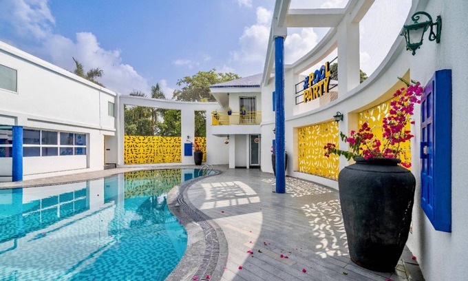 Mahemdavad Resort | 265 m² Resort ∙ 4 guests