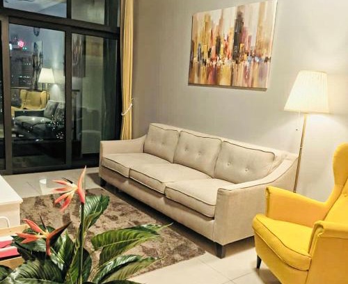 Kuala Lumpur City Centre Apartment | 3 Bedrooms Short Stays Condo at KLCC