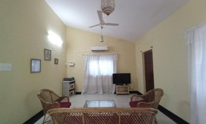 Candolim Apartment | 300 mts to beach 2 bhk with patios in candolim