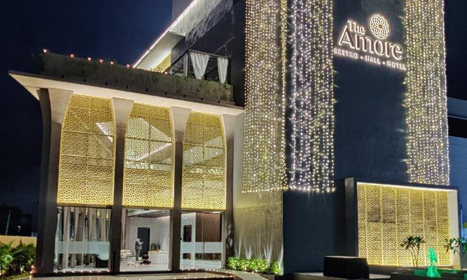 Surat Hotel | 37 m² Hotel ∙ 3 guests