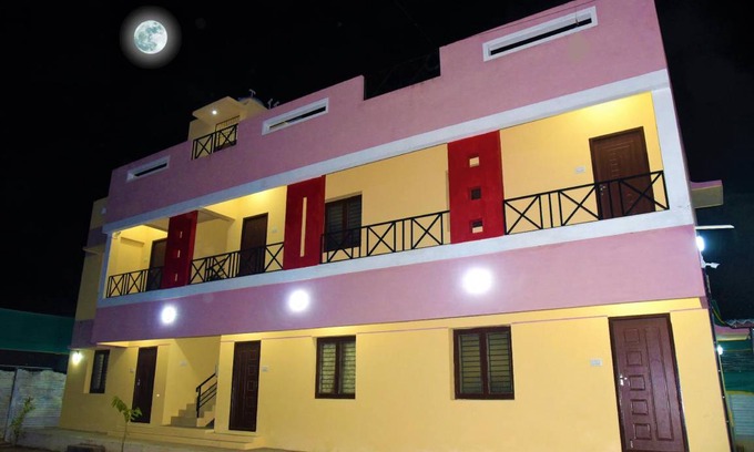 Kumbakonam Hotel | 47 m² Hotel ∙ 4 guests