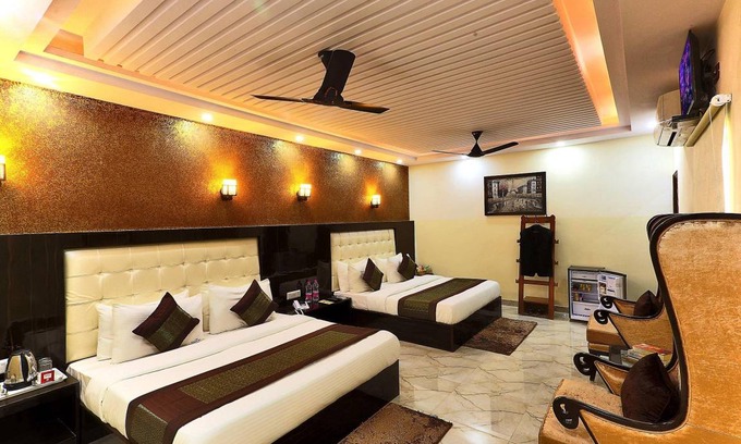 Mahipalpur House | 50 m² Motel ∙ 4 guests