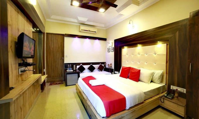 Mount Abu House | 500 m² House ∙ 8 bedrooms ∙ 16 guests
