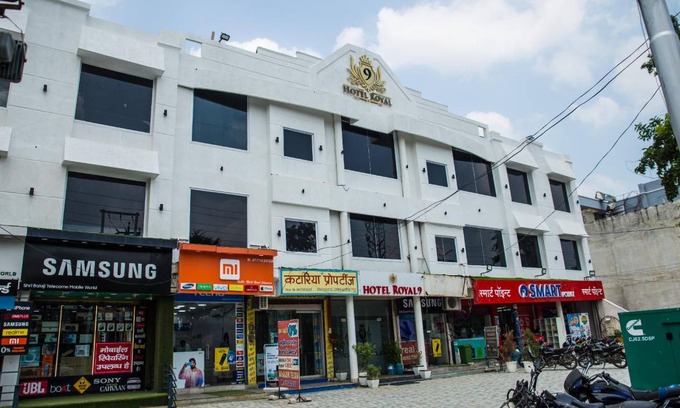 Meerut Hotel | 526 m² Hotel ∙ 8 guests