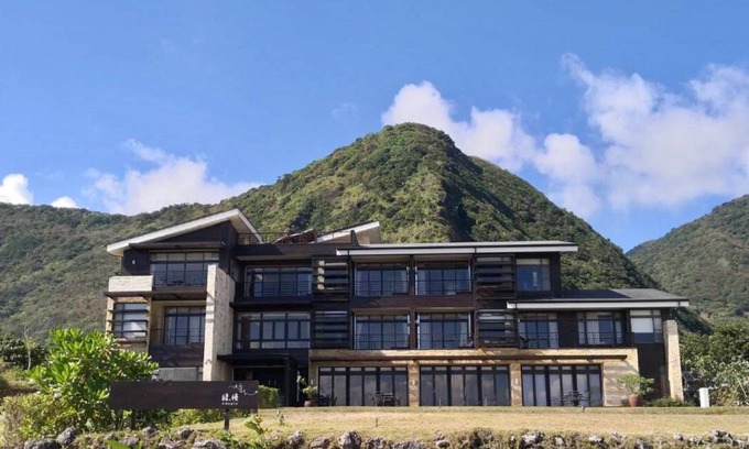 Fengbin Hotel | 56 m² Motel ∙ 8 guests