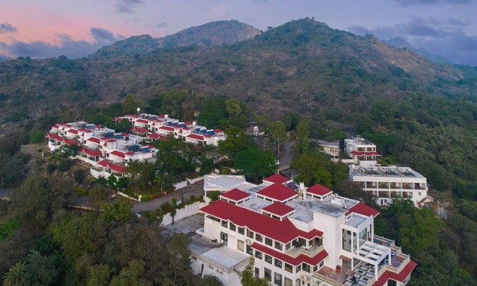 Mount Abu Resort | 60 m² Resort ∙ 127 guests