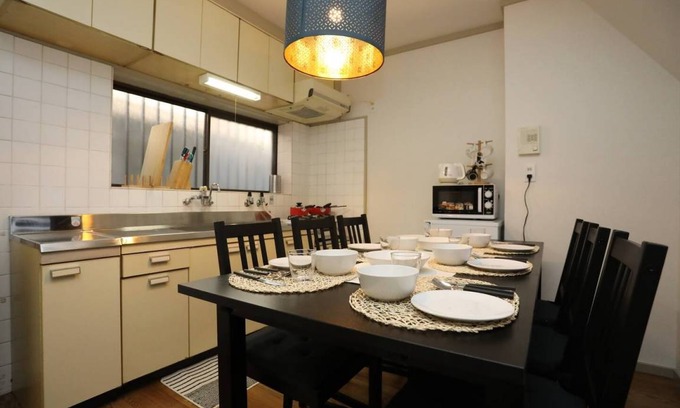 Nishinari House | 66 m² House ∙ 3 bedrooms ∙ 12 guests