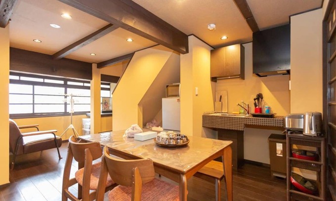 Nakagyo Ward House | 70 m² House ∙ 3 bedrooms ∙ 8 guests