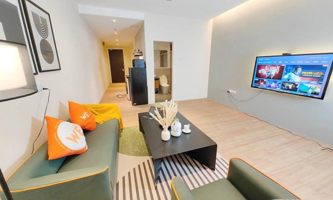 Taman Bukit Pantai House | 735 m² House ∙ 2 bedrooms ∙ 4 guests