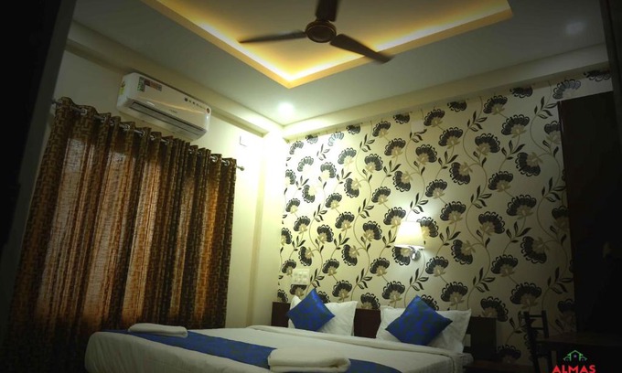 Kaloor Hotel | Almas Residency