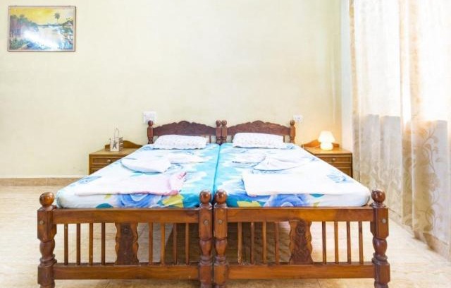 Sinquerim Apartment | Apartment with parking in Candolim, Goa, by GuestHouser 62124