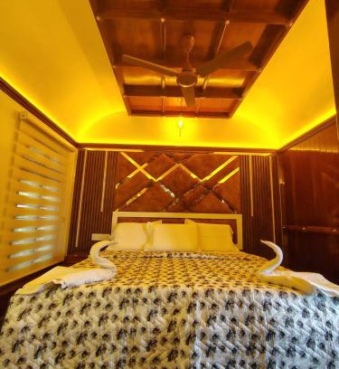 Alappuzha Boat Rental | Bed O Inn