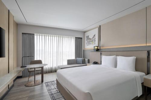 Andheri East Hotel | Courtyard by Marriott Mumbai International Airport
