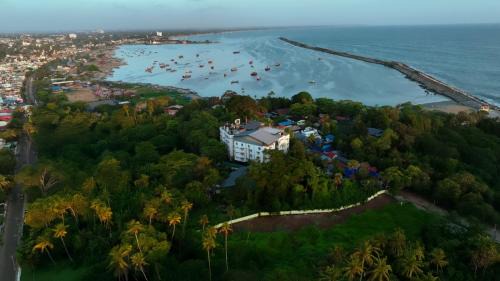 Kollam Hotel | D Fort Hotel Kollam