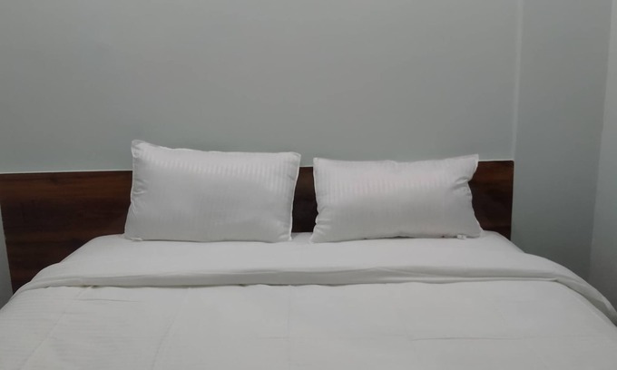 Guwahati Hotel | Evas Stay