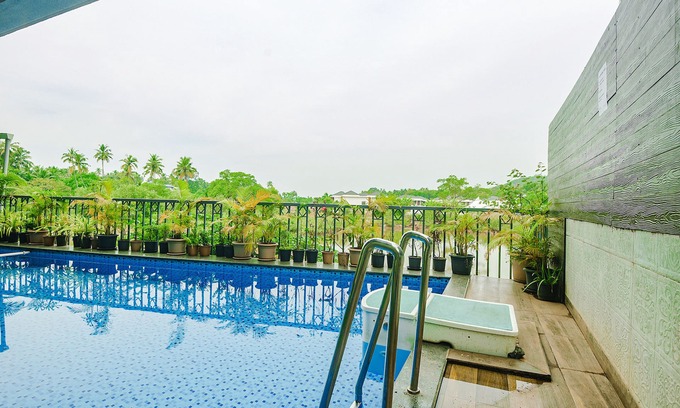 Taleigao Hotel | FabHotel Prime PAS Resorts