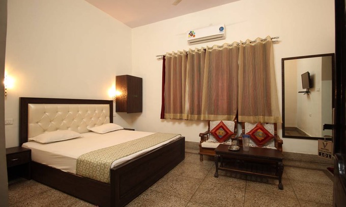 Amer Fort Road Hostel | Hostel ∙ 8 guests