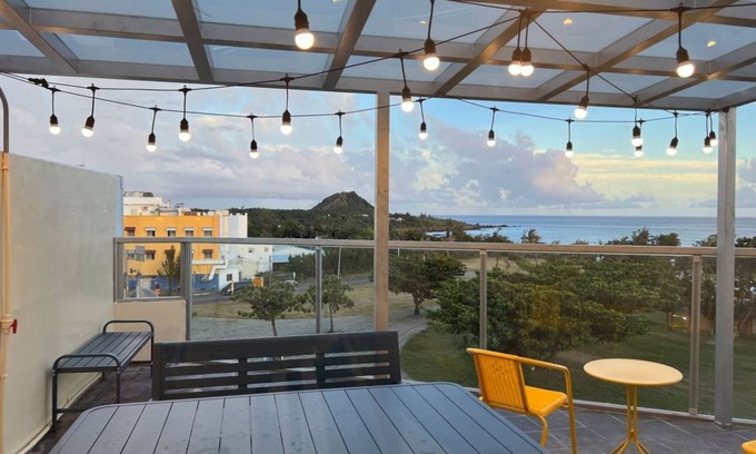 Big Beach Hostel | Hostel ∙ 8 guests