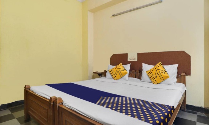 Punjagutta Hotel | Hotel ∙ 3 guests