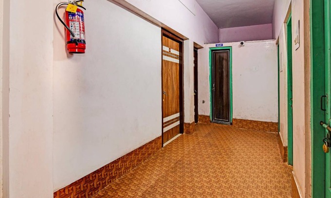 Cuttack Hotel | Hotel ∙ 3 guests