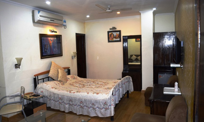 Malviya Nagar Hotel | Hotel Ethnic Residency