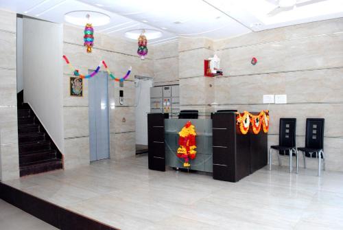 Sindhi Camp Hotel | Hotel Galaxy Inn