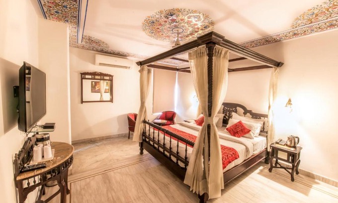 Durgapura Hotel | Hotel Gumaan Heritage