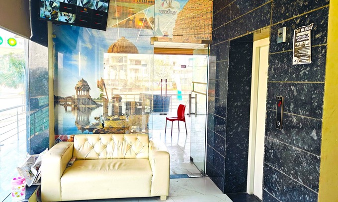 Tonk Road Hotel | Hotel Hari Inn