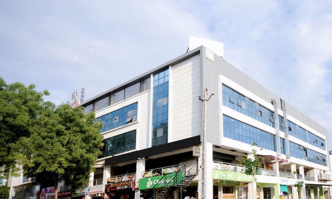Gandhinagar Hotel | Hotel Hillton Inn