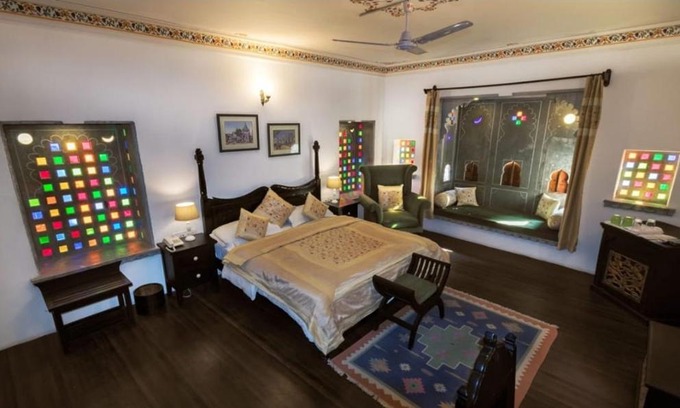Bani Park Hotel | Hotel Jaipur Anuja