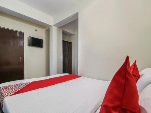 Seraikela Hotel | Hotel O Lokenath