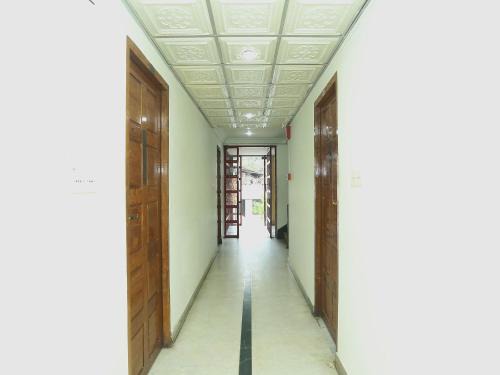 Palayam Hotel | Hotel O Oasis