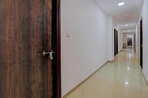 Ahmedabad Hotel | Hotel O Royal Inn