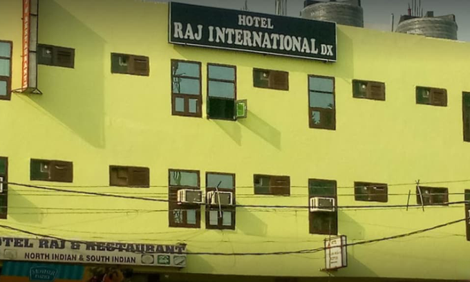 New Delhi Hotel | Hotel Raj International DX