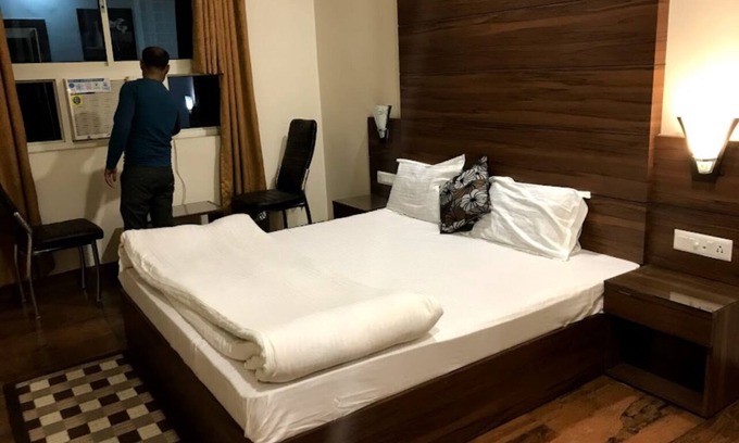Ayodhya Hotel | Hotel Rama Residency Inn
