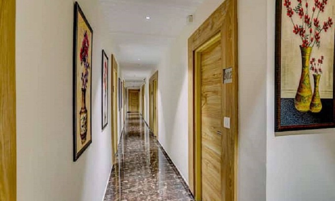 Anand Hotel | Hotel SR Inn