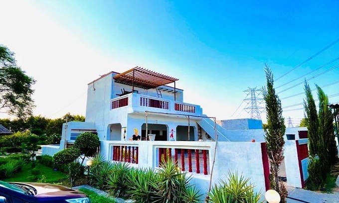 Noida House | House ∙ 1 bedroom ∙ 16 guests
