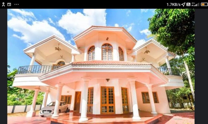 Kumaranalloor Villa | Huge Villa in Kottayam town with 6 Bedrooms