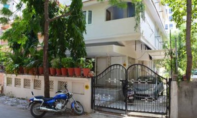 Ahmedabad Resort | Private room ∙ 10 guests