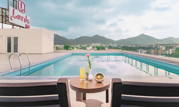 Udaipur District Hotel | Lords Inn Udaipur
